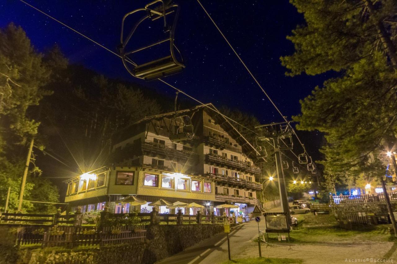 Hotel Garni Mille Pini Scanno Exterior photo
