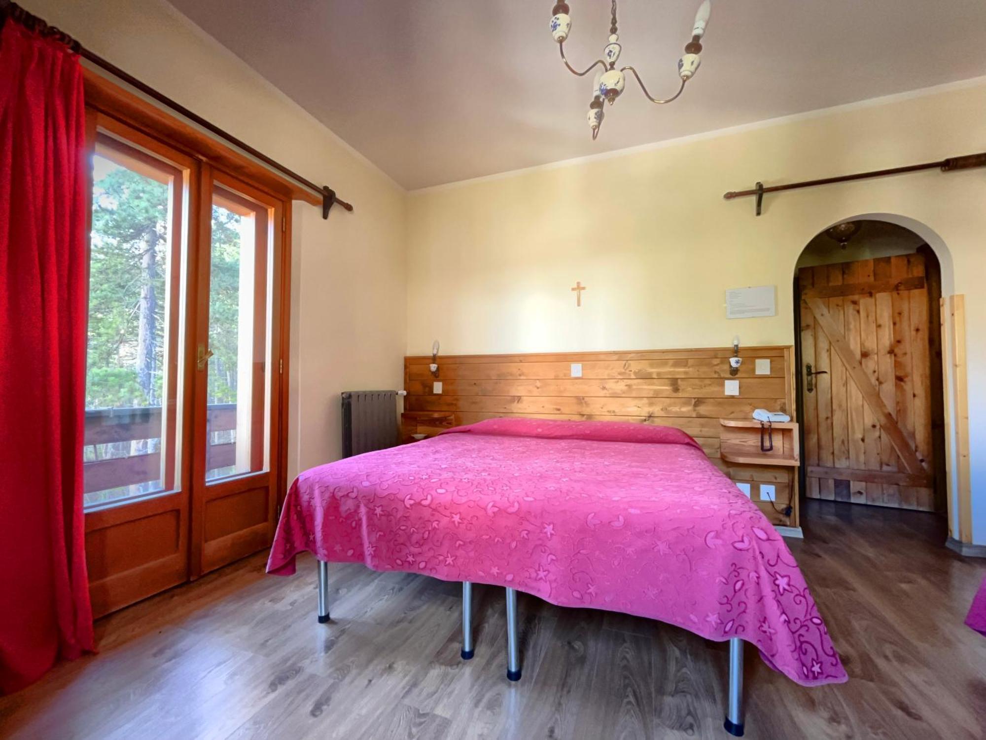 Hotel Garni Mille Pini Scanno Exterior photo